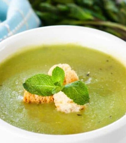 Nigella Pea and Mint Soup